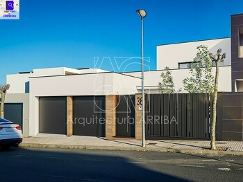 Arquitectura Arriba