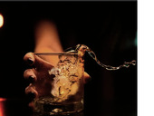 speakeasy bar diferente en el corazón de Ibiza